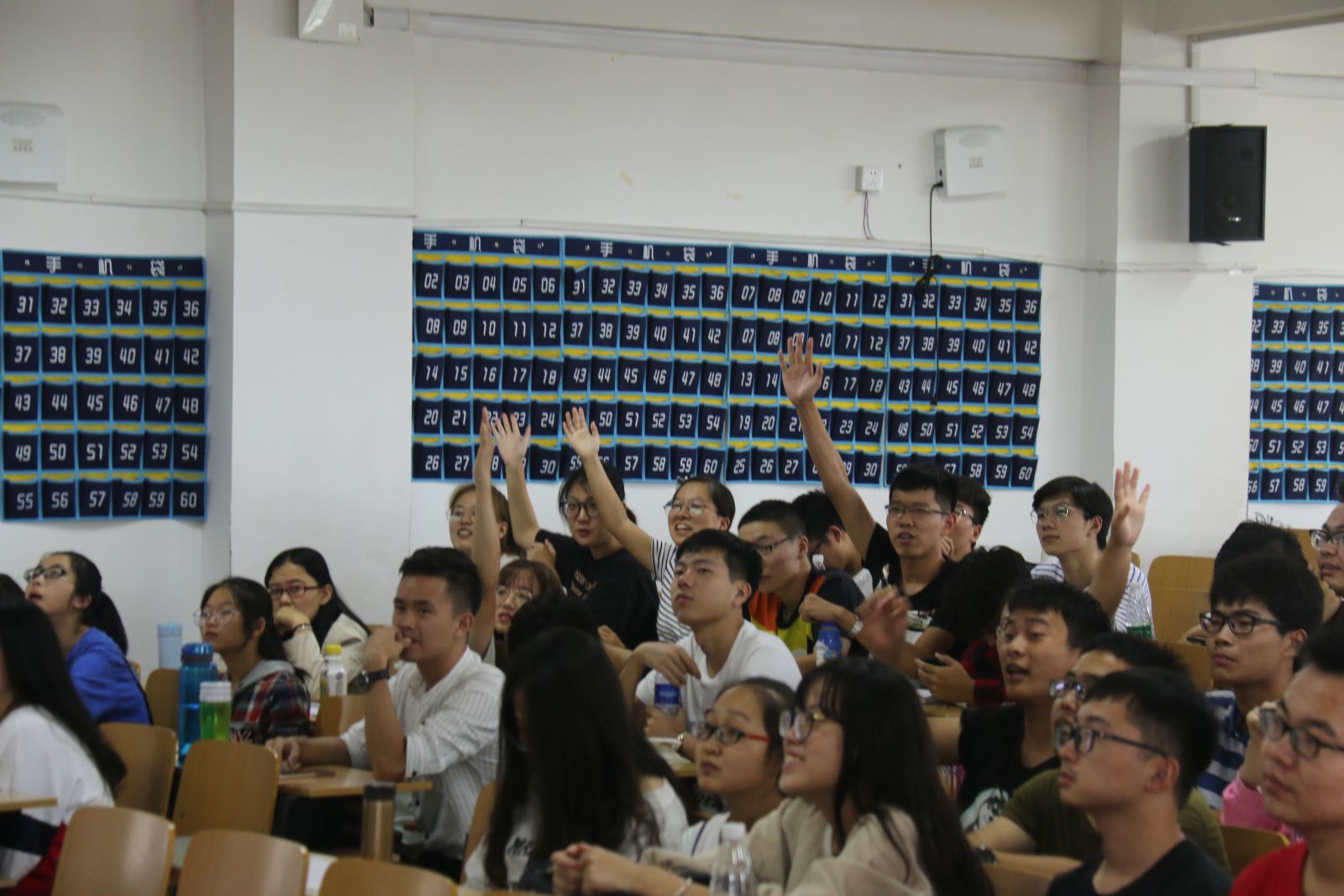 http://oa.nuc.edu.cn:8048/zfoa/userfiles/images/1536187788143.JPG