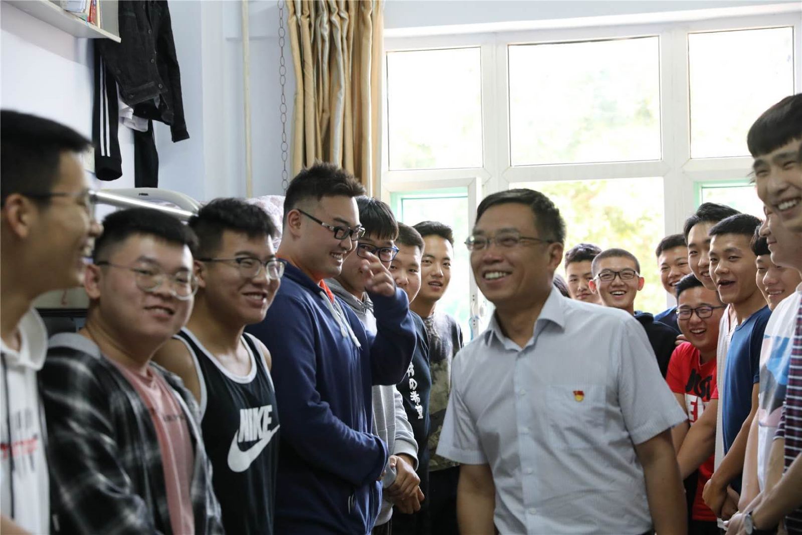 http://oa.nuc.edu.cn:8048/zfoa/userfiles/images/1536492384689.jpg